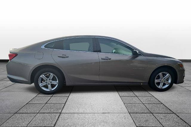 Used 2024 Chevrolet Malibu LT FWD image 4
