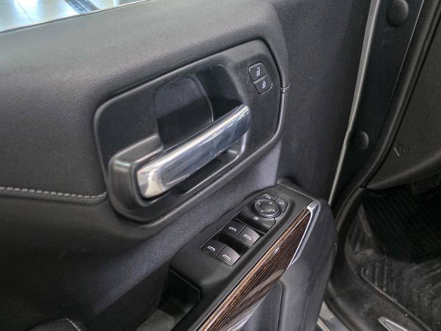 Used 2020 GMC Sierra 1500 SLE w/ SLE Value Package AWD/4WD image 19