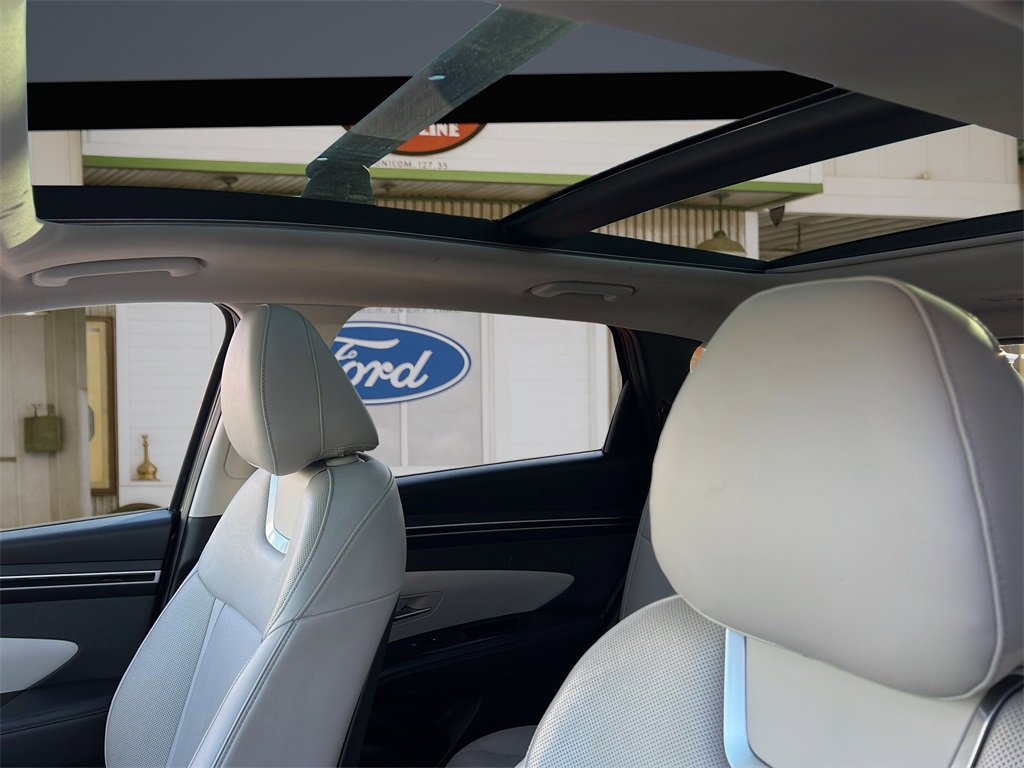 Used 2022 Hyundai Tucson Limited image 11