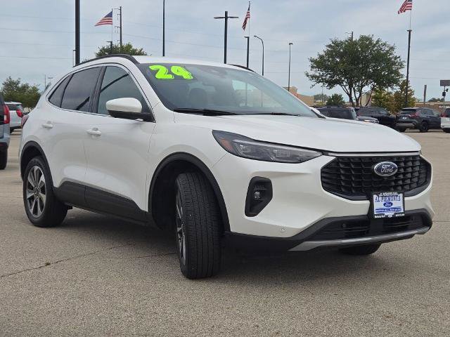 Certified 2024 Ford Escape Platinum AWD/4WD image 3
