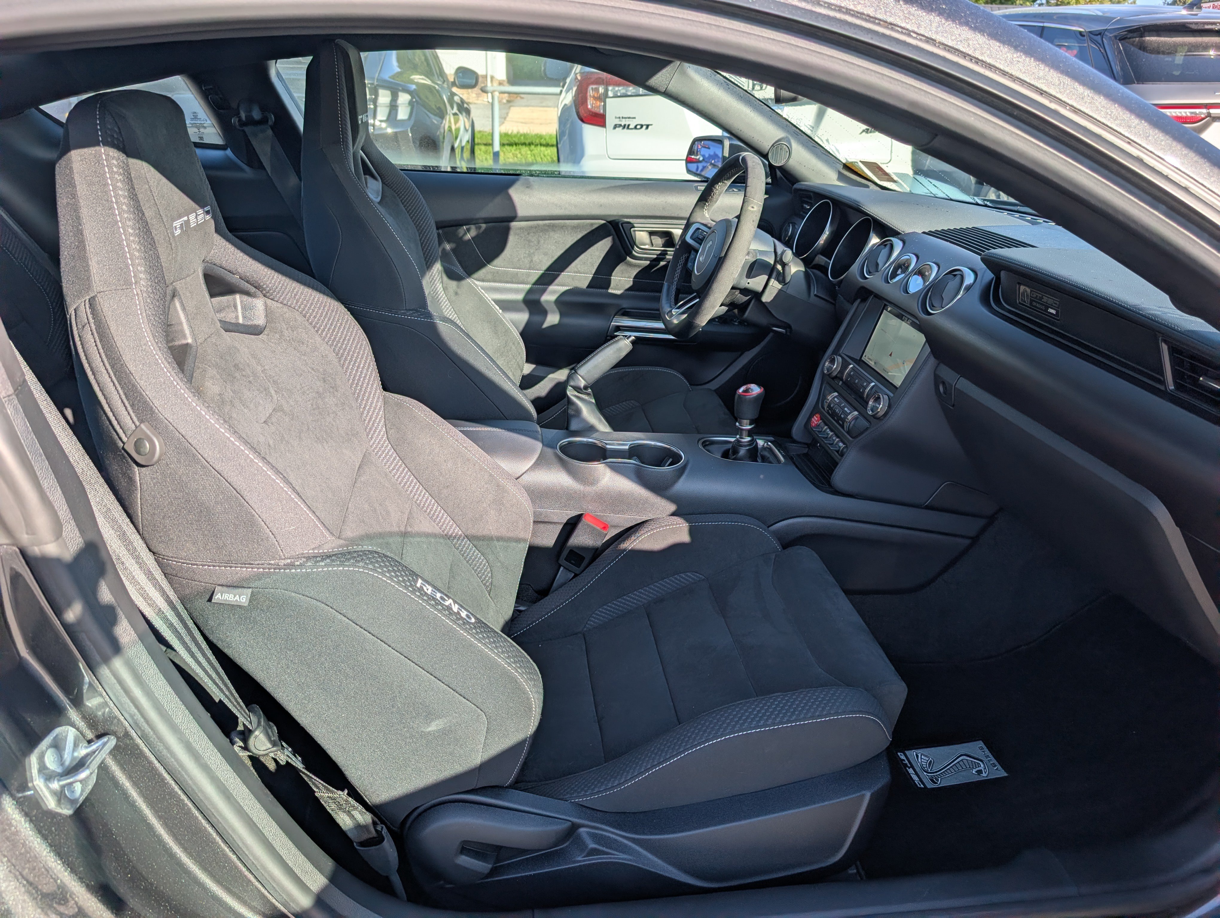 Certified 2018 Ford Mustang Shelby GT350 w/ Electronics Package RWD image 12
