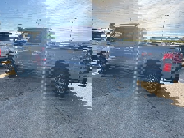 Certified 2025 Ford F350 Platinum w/ Platinum Plus Package image 3