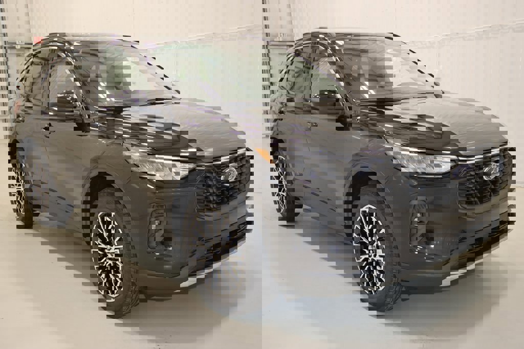 Certified 2024 Ford Escape SE image 23