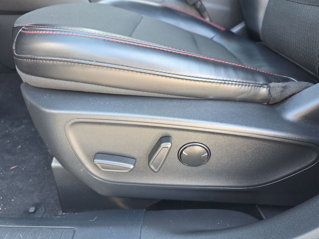 Certified 2024 Ford Escape ST-Line w/ Tech Pack #1 AWD/4WD image 19