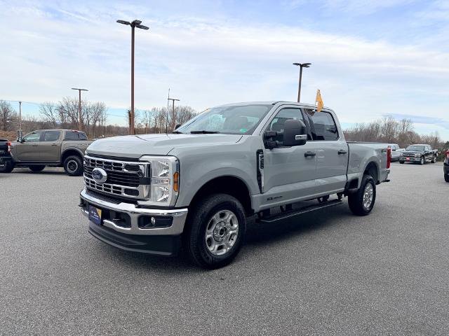 Certified 2025 Ford F250 XLT image 8