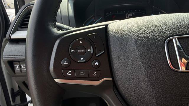 Used 2023 Honda Odyssey EX-L image 13