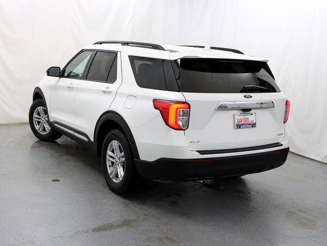 Certified 2022 Ford Explorer XLT AWD/4WD image 8