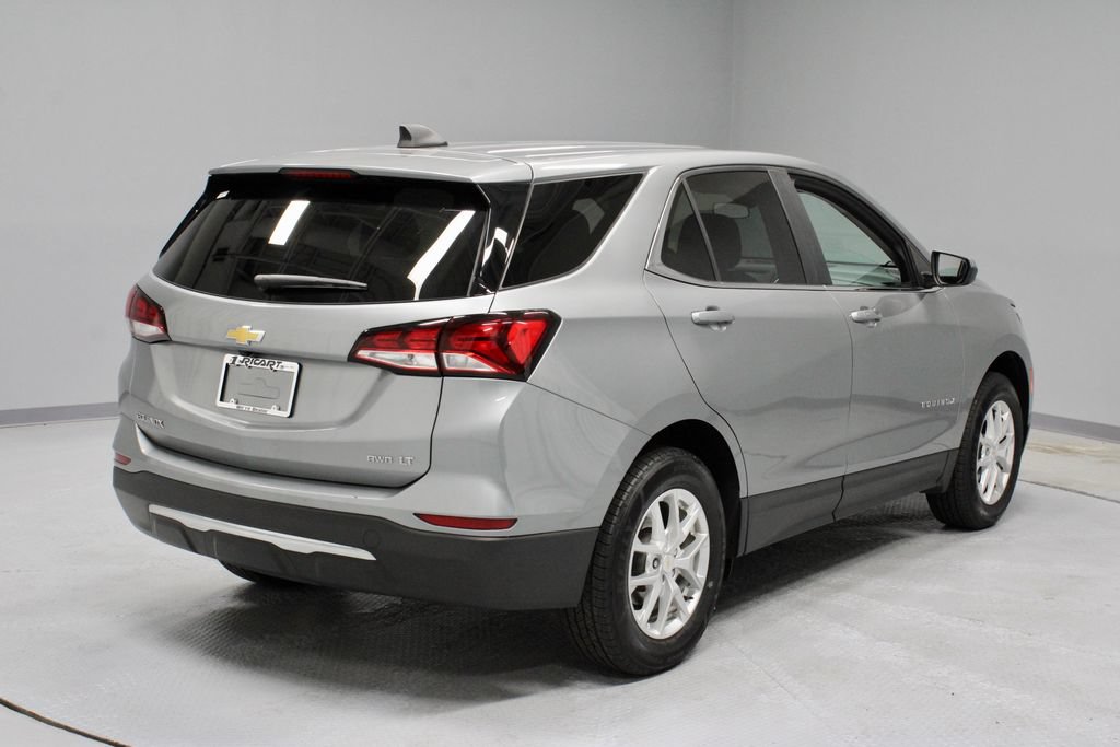 Used 2023 Chevrolet Equinox LT AWD/4WD image 10