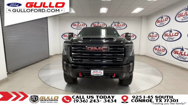 Used 2024 GMC Sierra 2500 AT4 w/ AT4 Premium Plus Package AWD/4WD image 3