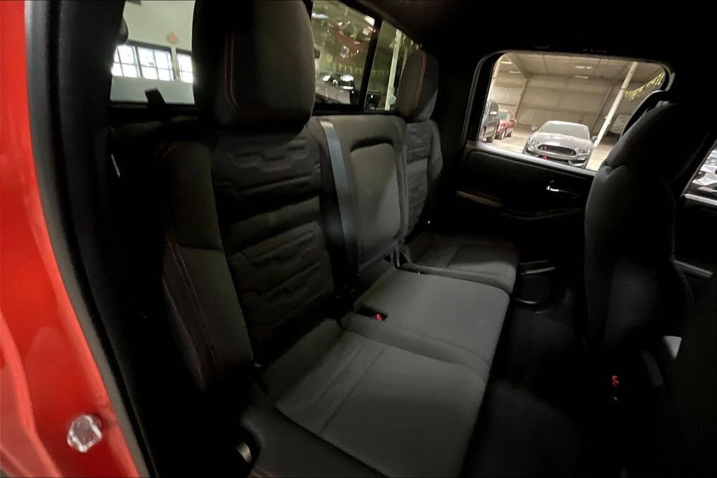 Used 2025 Nissan Frontier PRO-4X w/ Pro Convenience Package image 25