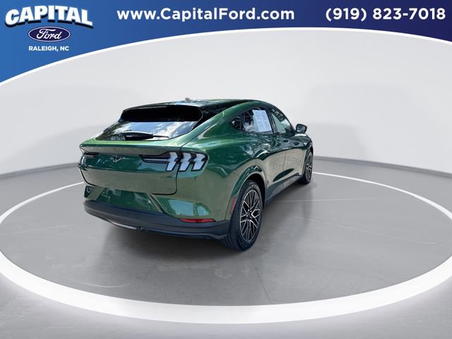 Certified 2025 Ford Mustang Mach-E Premium AWD/4WD image 8