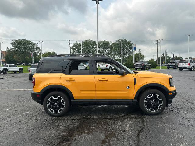 Certified 2023 Ford Bronco Sport Outer Banks AWD/4WD image 9