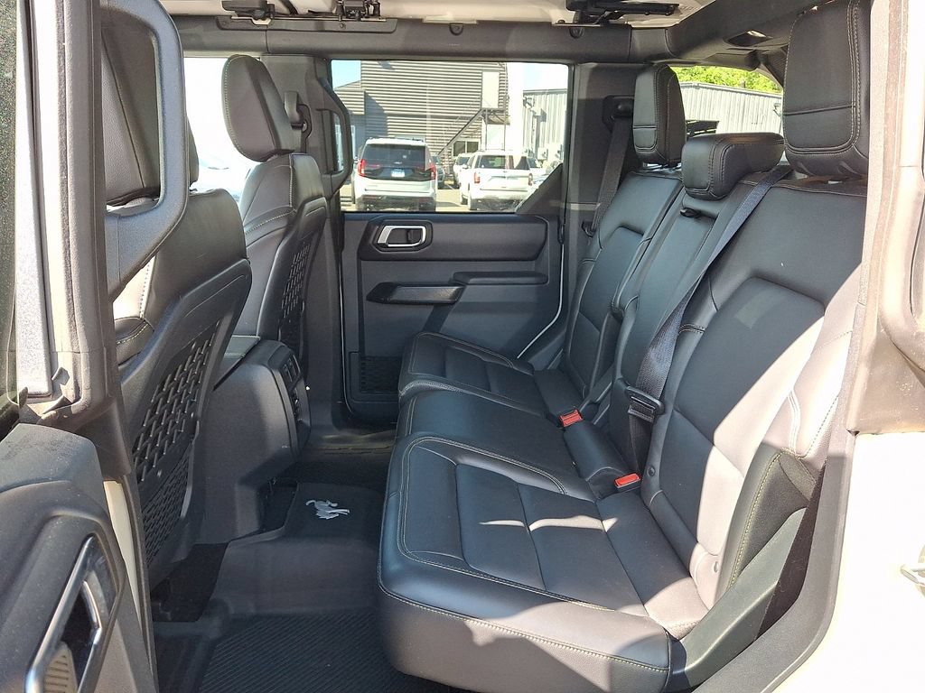 Certified 2025 Ford Bronco Badlands AWD/4WD image 10