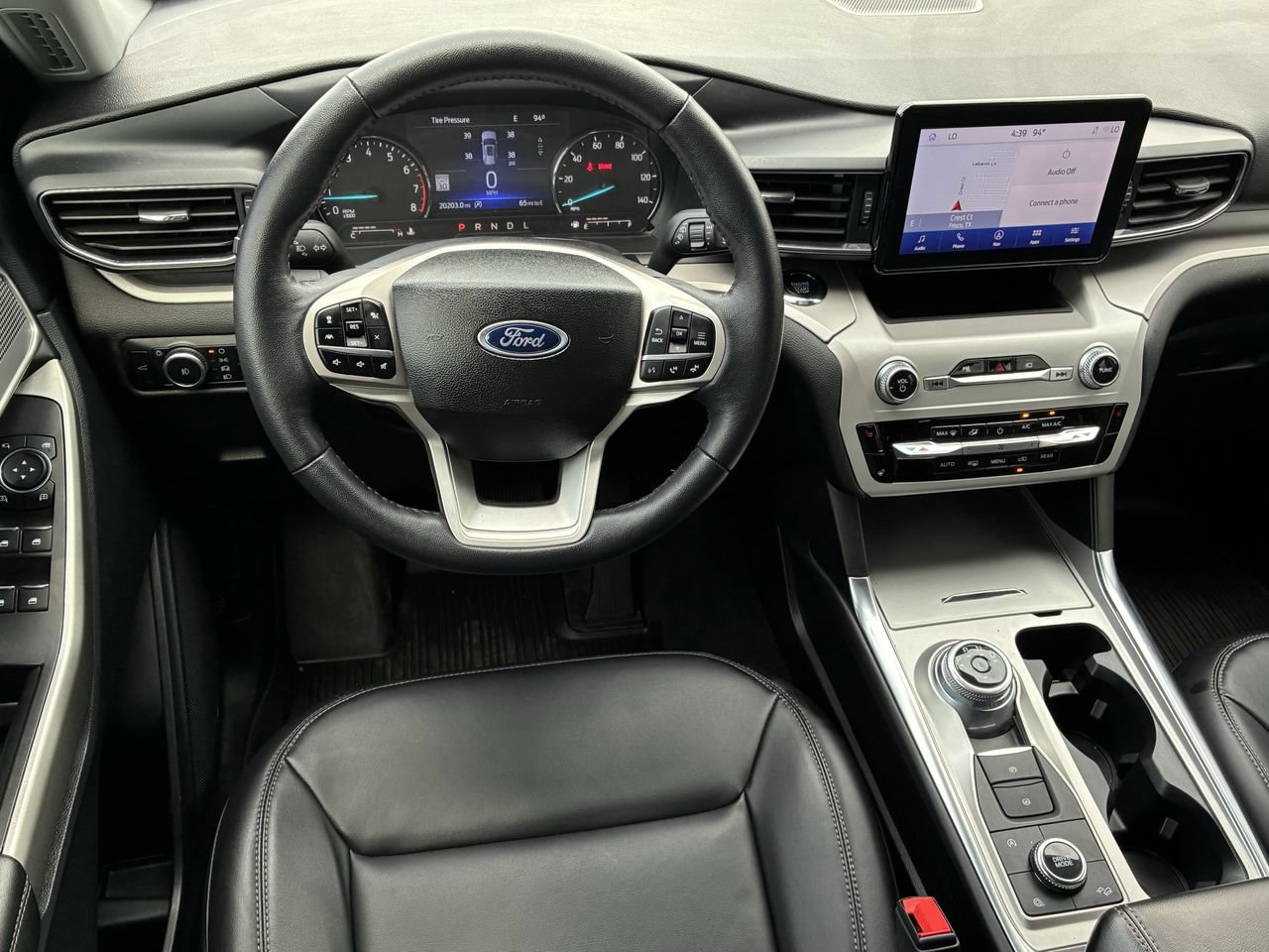 Certified 2023 Ford Explorer XLT w/ Equipment Group 202A AWD/4WD image 10