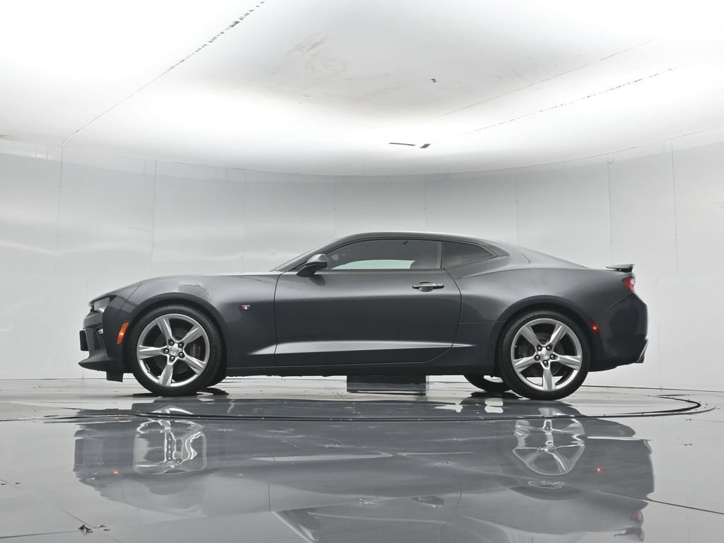 Used 2018 Chevrolet Camaro SS RWD image 52