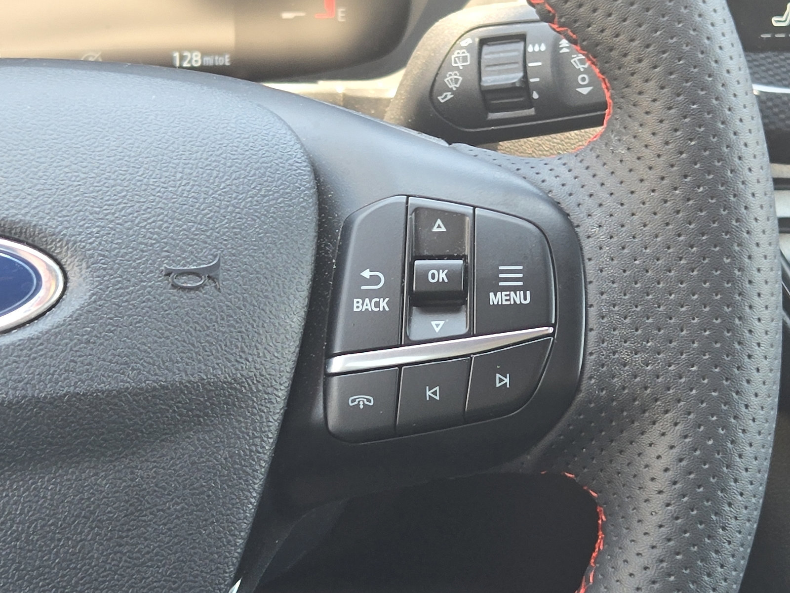 Certified 2023 Ford Escape ST-Line w/ Tech Pack #1 image 24