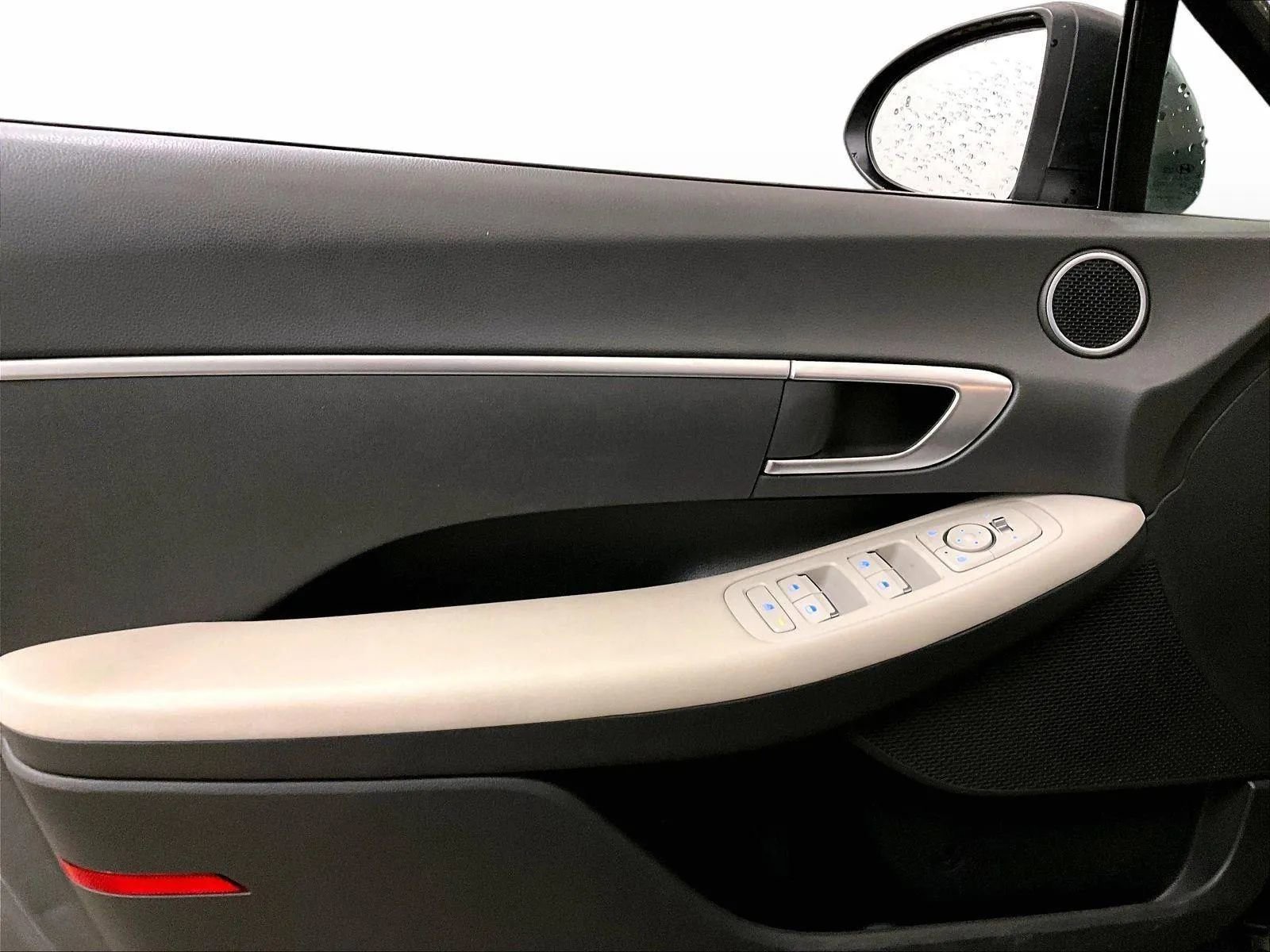 Used 2023 Hyundai Sonata SE FWD image 22