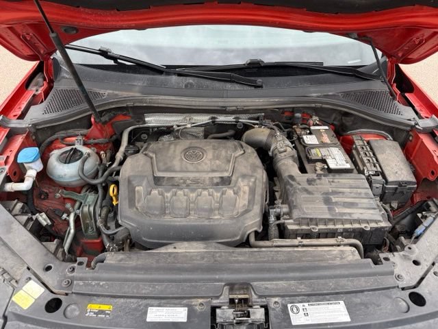 Used 2018 Volkswagen Tiguan SEL Premium FWD image 45