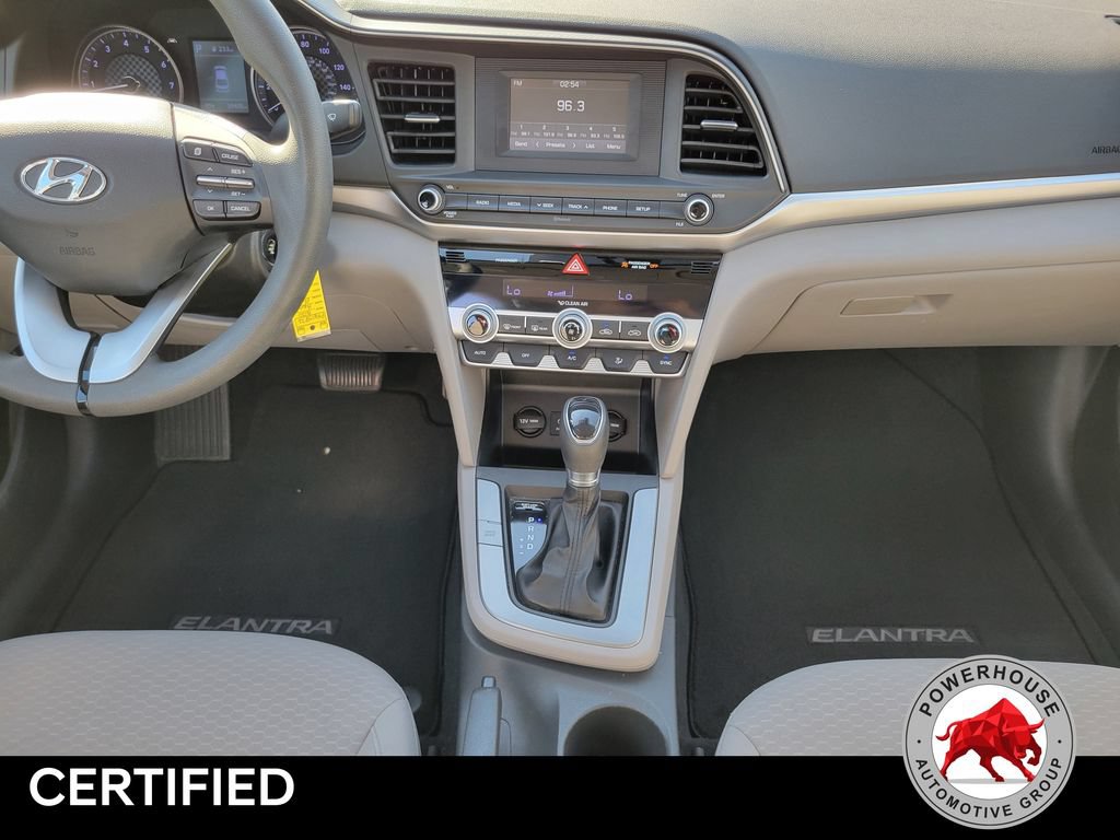 Used 2020 Hyundai Elantra SE FWD image 18