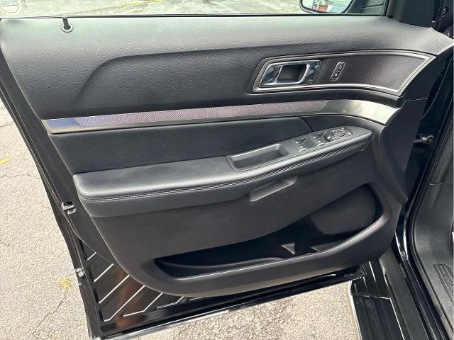 Certified 2019 Ford Explorer XLT w/ Equipment Group 202A AWD/4WD image 12