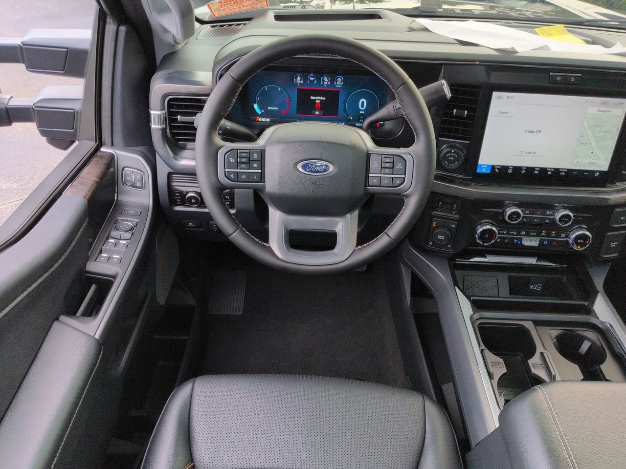 Certified 2025 Ford F250 Lariat w/ Lariat Ultimate Package AWD/4WD image 15