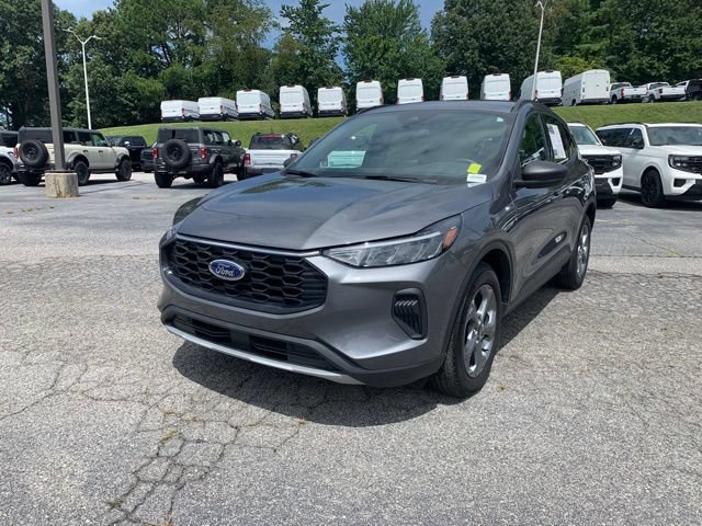 Certified 2025 Ford Escape ST-Line AWD/4WD image 4