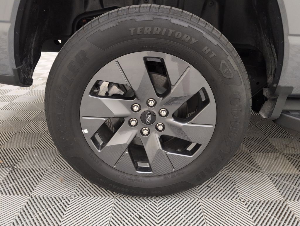 Certified 2025 Ford F150 Lightning Flash image 20