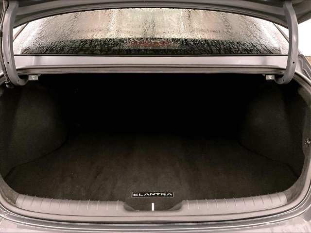Used 2023 Hyundai Elantra SEL FWD image 33