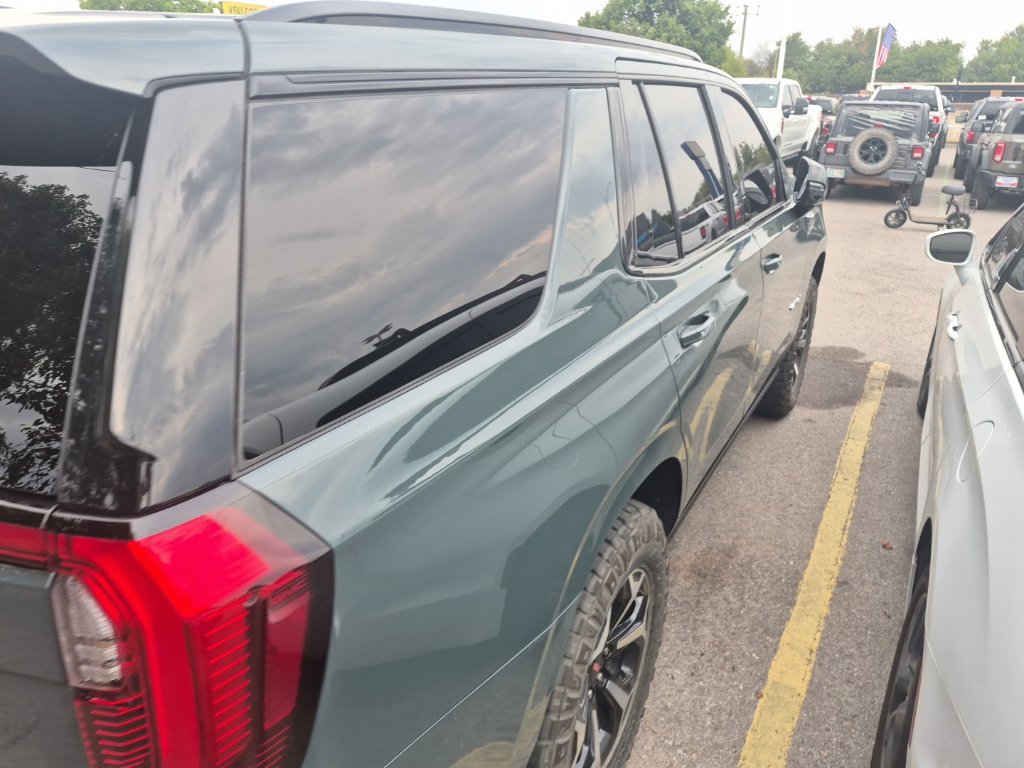Used 2026 GMC Yukon AT4 w/ AT4 Premium Package AWD/4WD image 24