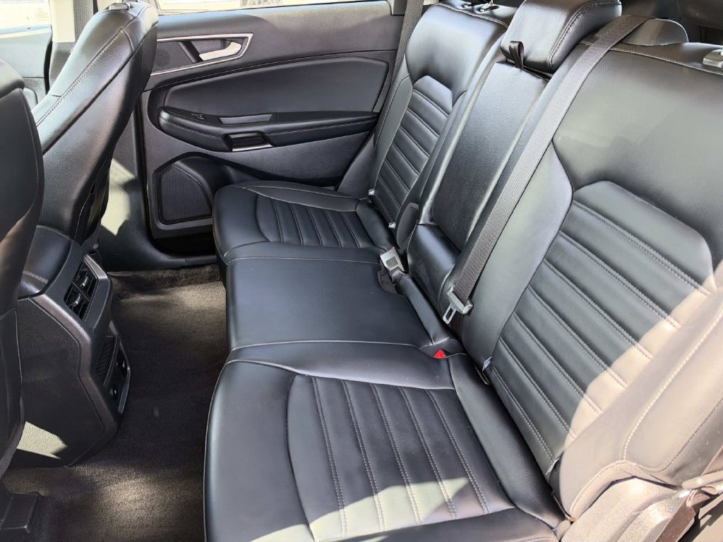 Certified 2024 Ford Edge SEL w/ Convenience Package AWD/4WD image 18