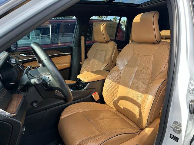 Used 2023 Jeep Grand Cherokee Summit w/ Adv Protech Group IV AWD/4WD image 21