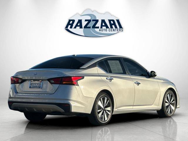 Used 2022 Nissan Altima 2.5 SV image 5