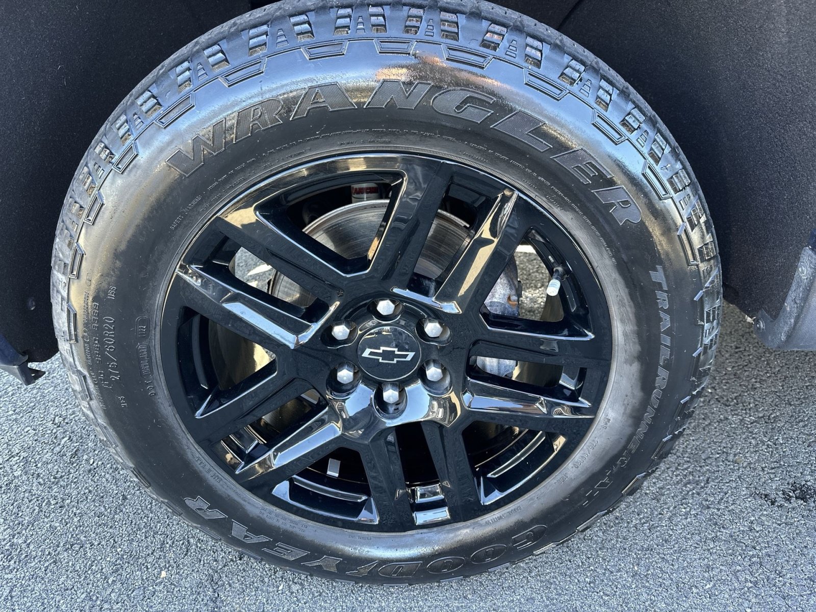 Used 2023 Chevrolet Silverado 1500 RST w/ Z71 Off-Road Package AWD/4WD image 13