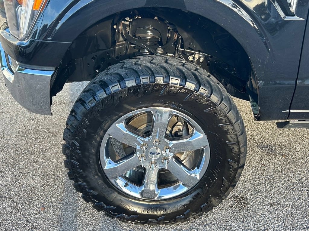 Certified 2022 Ford F150 XLT w/ Equipment Group 302A High RWD image 18