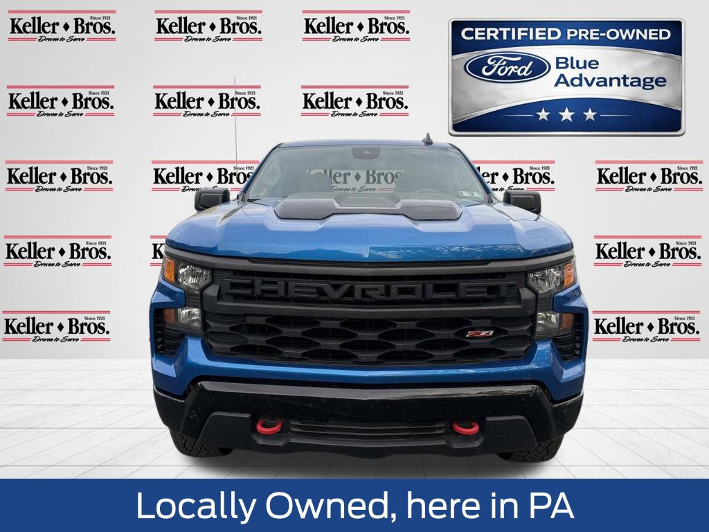 Used 2024 Chevrolet Silverado 1500 Custom Trail Boss w/ LPO, Dark Essentials Package AWD/4WD image 2