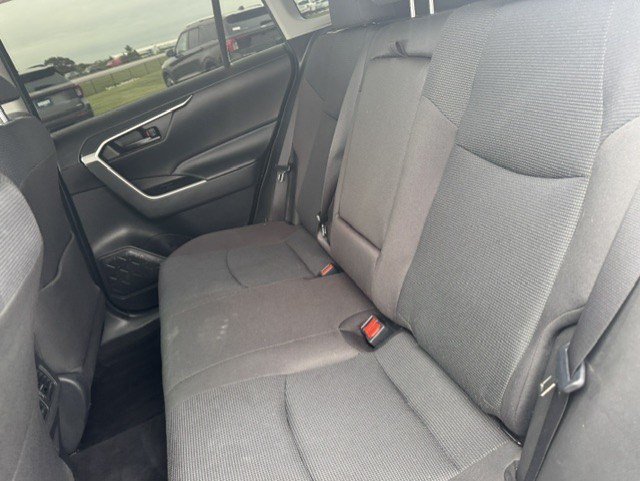 Used 2023 Toyota RAV4 LE AWD/4WD image 24