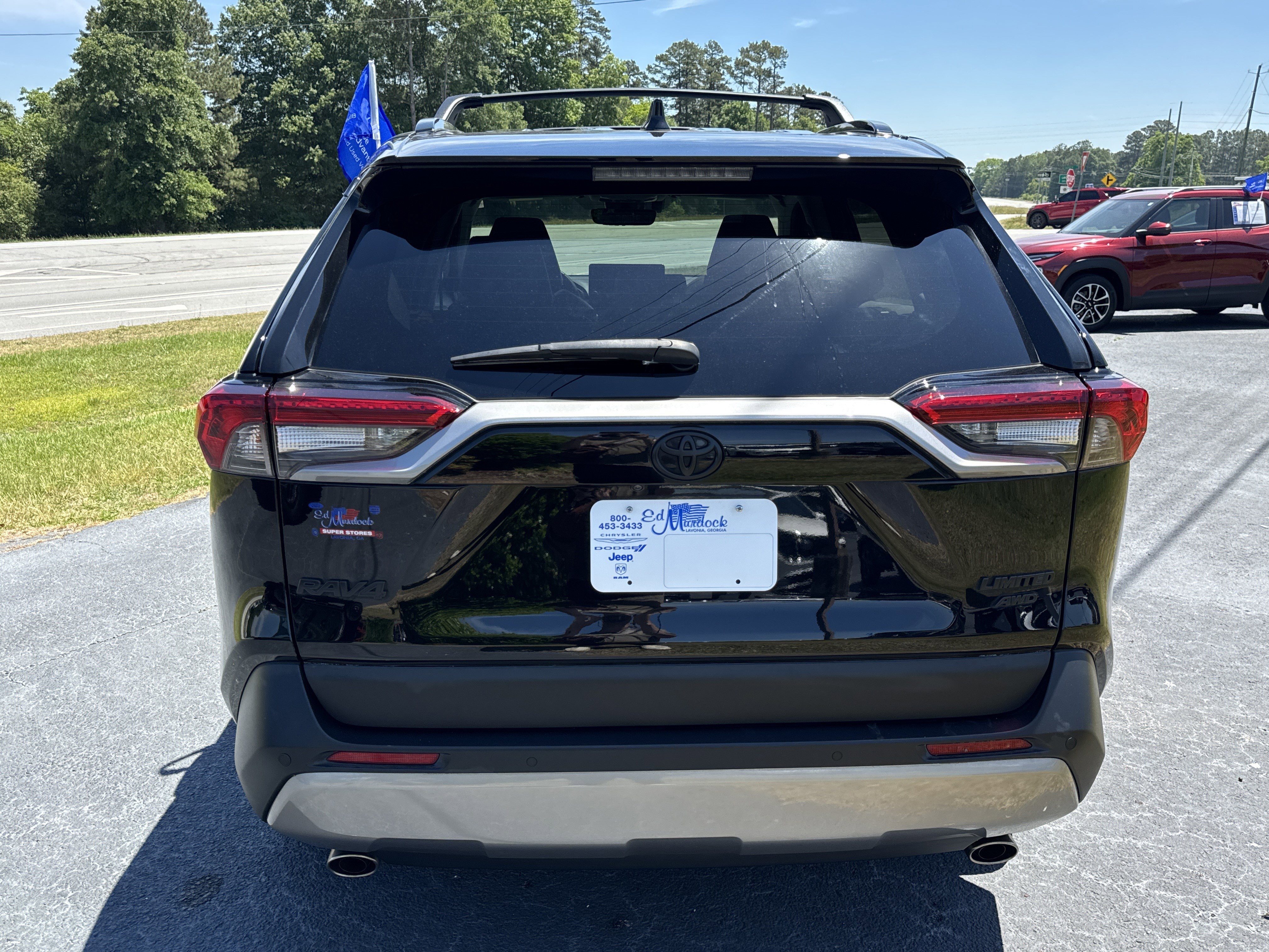 Used 2023 Toyota RAV4 Limited w/ Limited Grade Weather Package AWD/4WD image 6