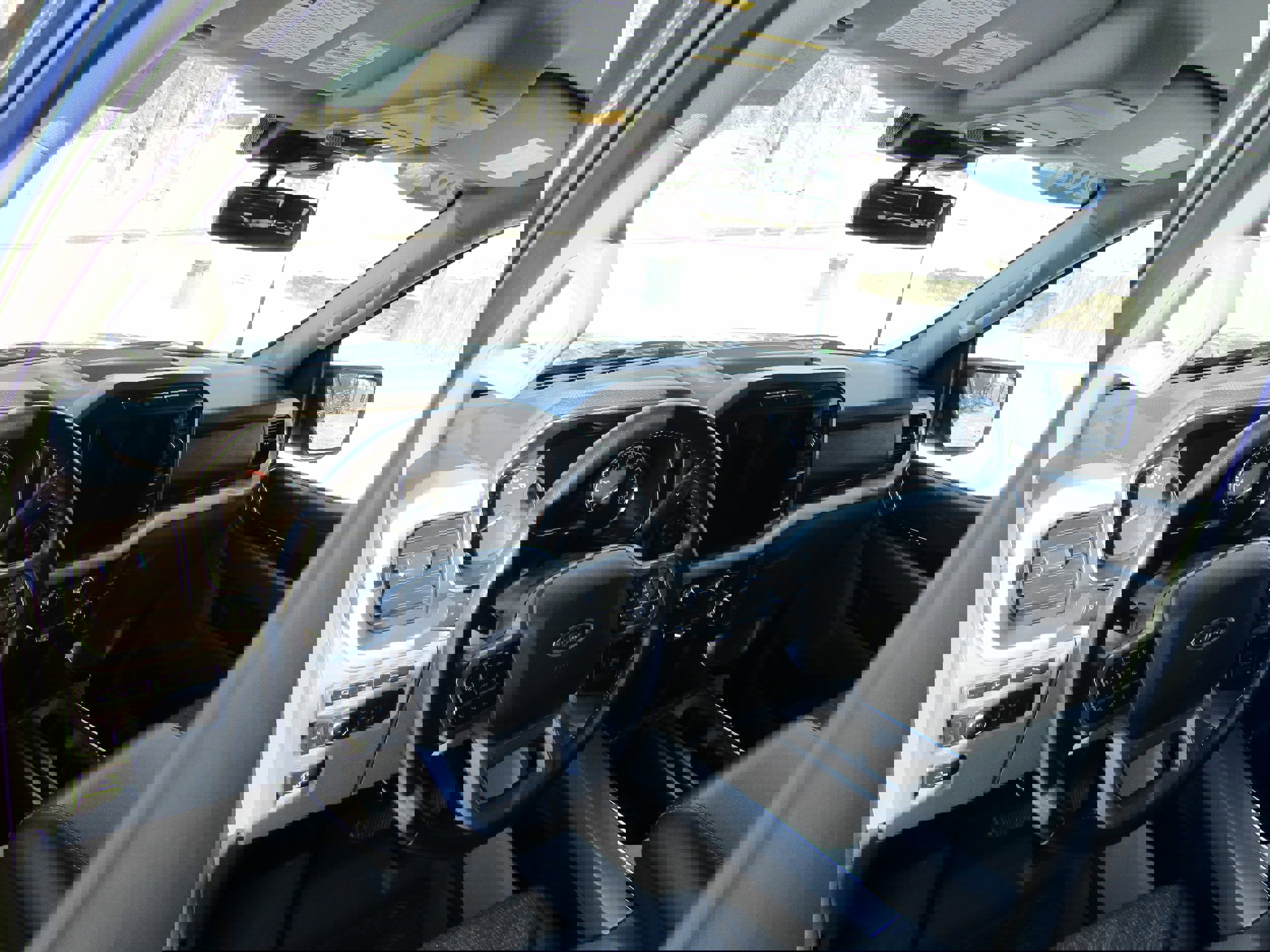 Certified 2022 Ford F150 XLT w/ Equipment Group 302A High image 15