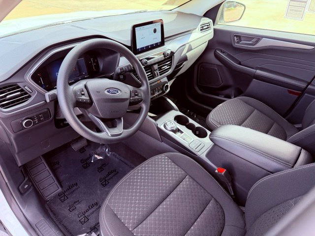 Certified 2025 Ford Escape Active FWD image 12