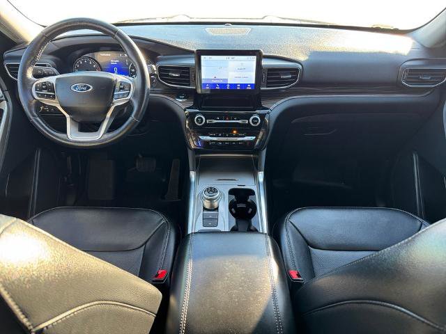 Certified 2022 Ford Explorer Limited w/ Equipment Group 301A image 10