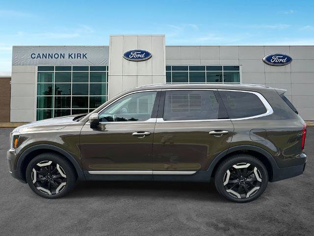 Used 2025 Kia Telluride S FWD image 4