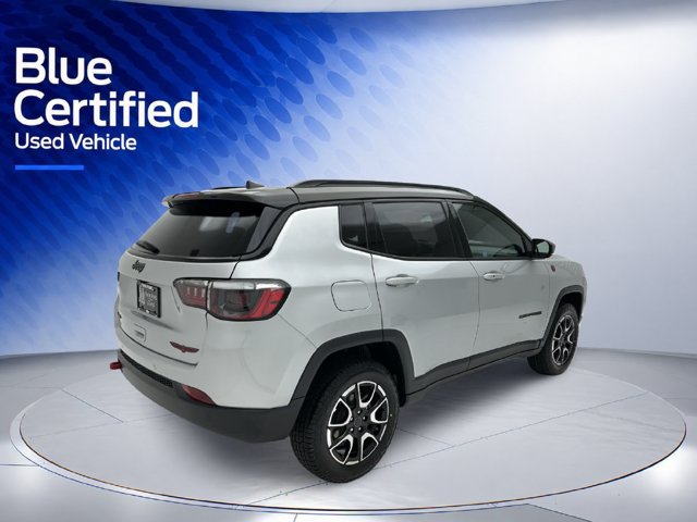 Used 2025 Jeep Compass Trailhawk AWD/4WD image 5