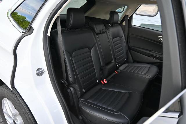 Certified 2024 Ford Edge SEL image 24