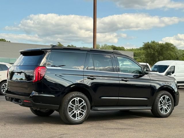 Certified 2025 Ford Expedition Active AWD/4WD image 42