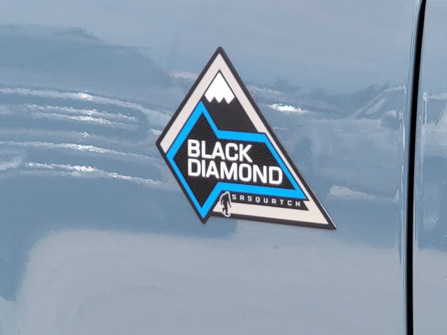 Certified 2022 Ford Bronco Black Diamond w/ Sasquatch Package AWD/4WD image 13