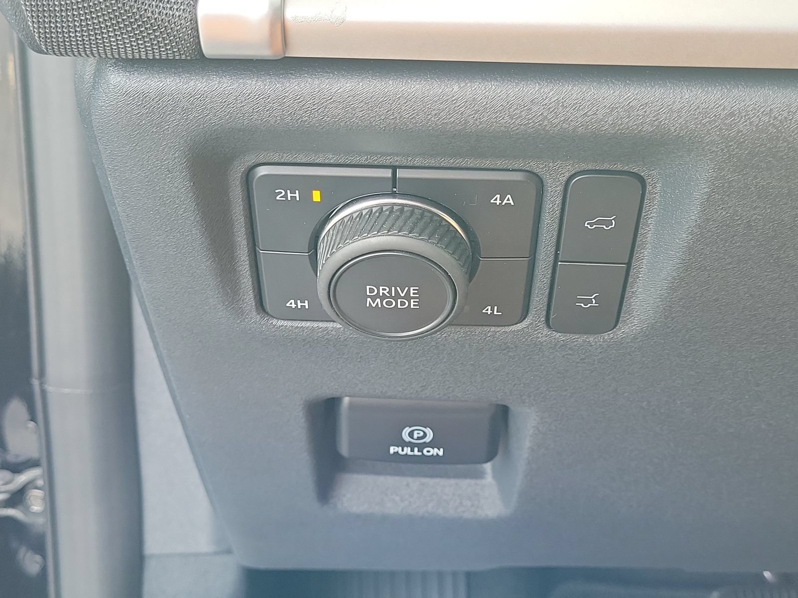 Certified 2025 Ford Expedition Max Active AWD/4WD image 33