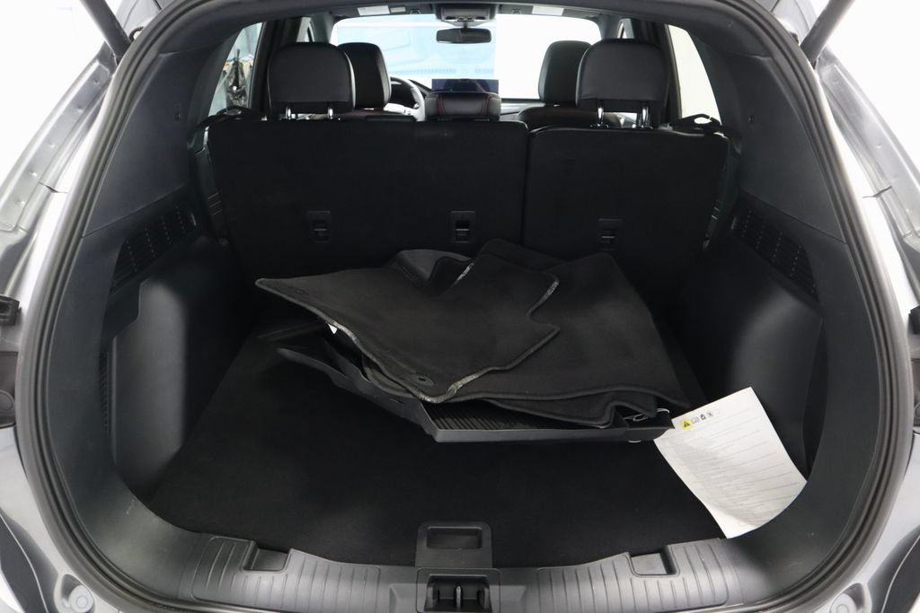 Certified 2025 Ford Escape ST-Line Elite w/ Premium Technology Package AWD/4WD image 15