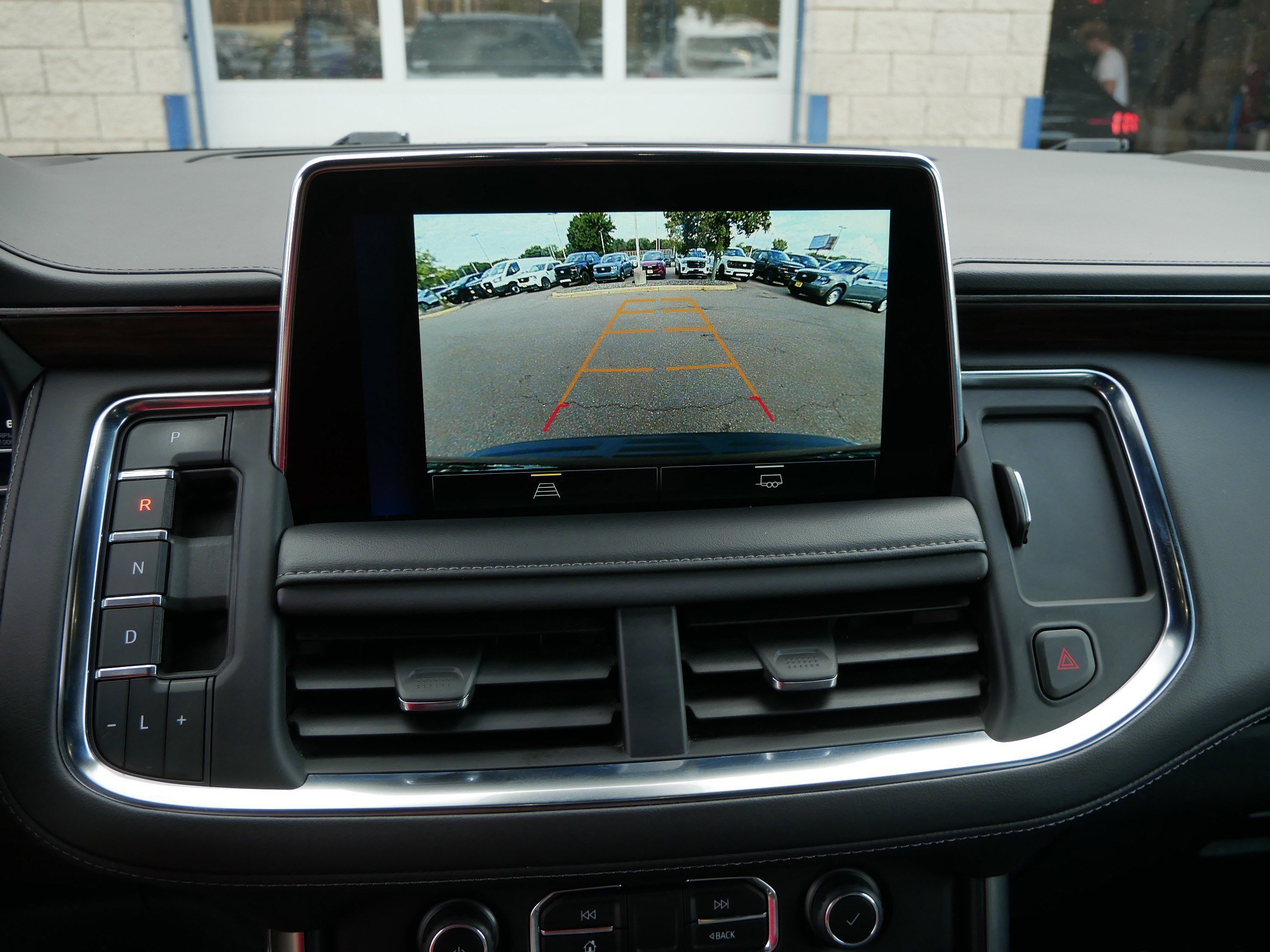 Used 2023 Chevrolet Tahoe LT image 30