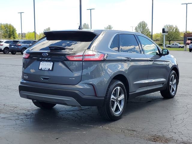 Certified 2024 Ford Edge SEL w/ Convenience Package AWD/4WD image 3