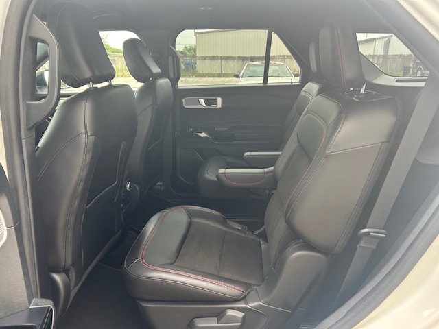 Certified 2022 Ford Explorer ST-Line w/ Class IV Trailer Tow Package RWD image 13